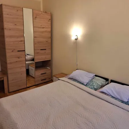 Gvadanyi Rezidencia With Free Parking&wifi Double Ac&smarttv * Budapest