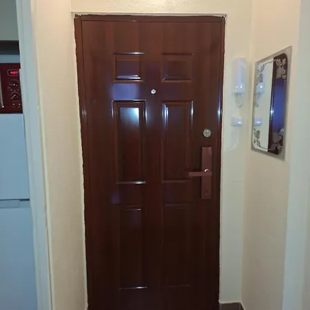 Gvadányi Rezidencia *