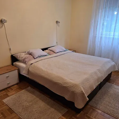 Apartament Gvadanyi Rezidencia